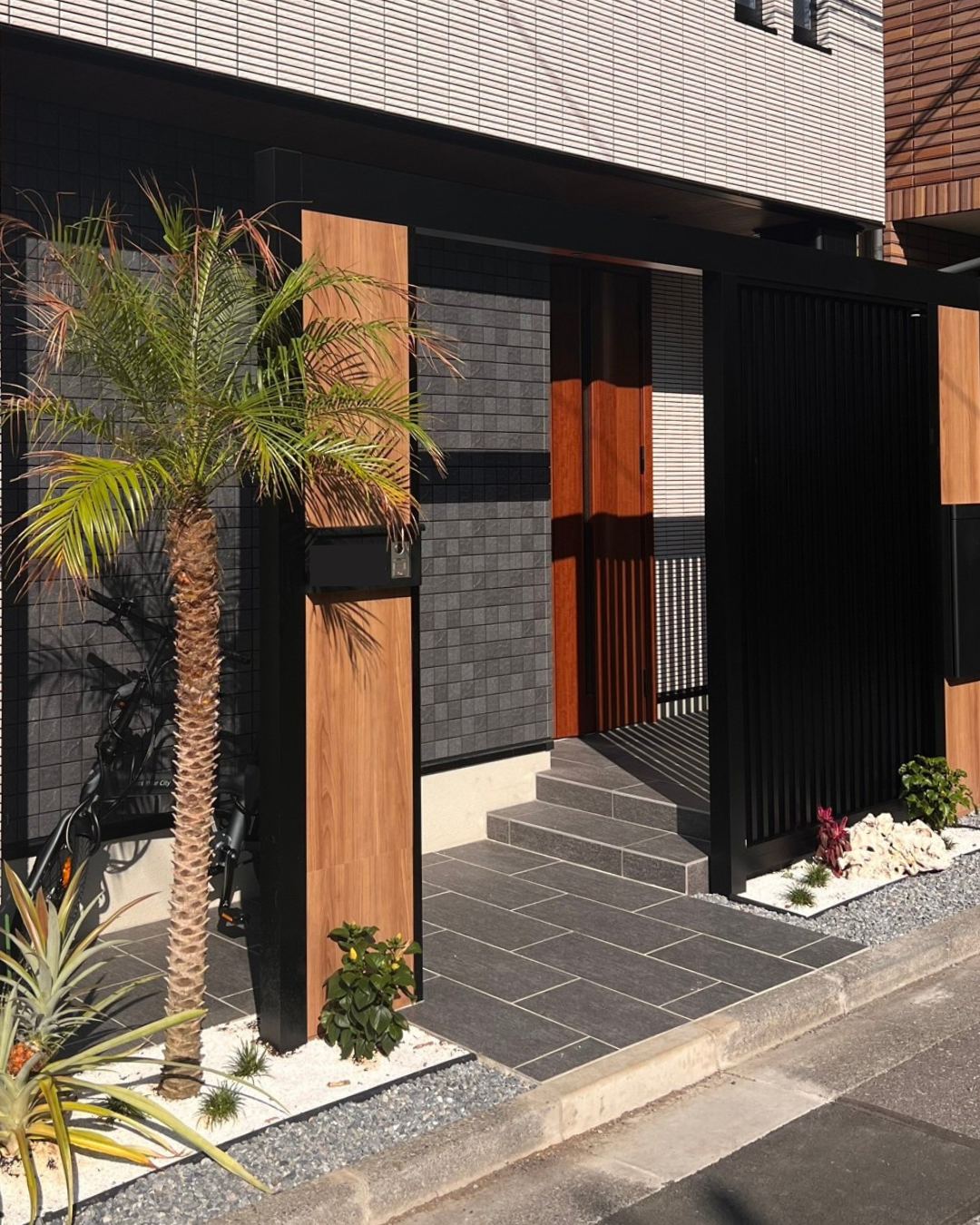 4つのパースを選ぶだけ!新たな空間を作り出す『LIXIL プラスG』