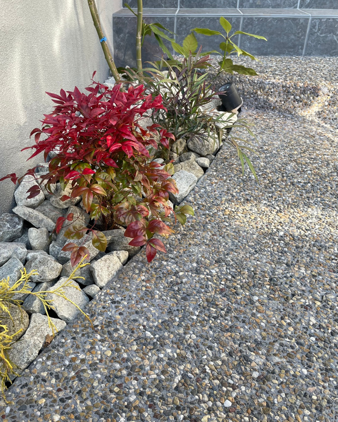 コンクリートの仕上げ方 ~刷毛引き 金鏝 洗い出し~