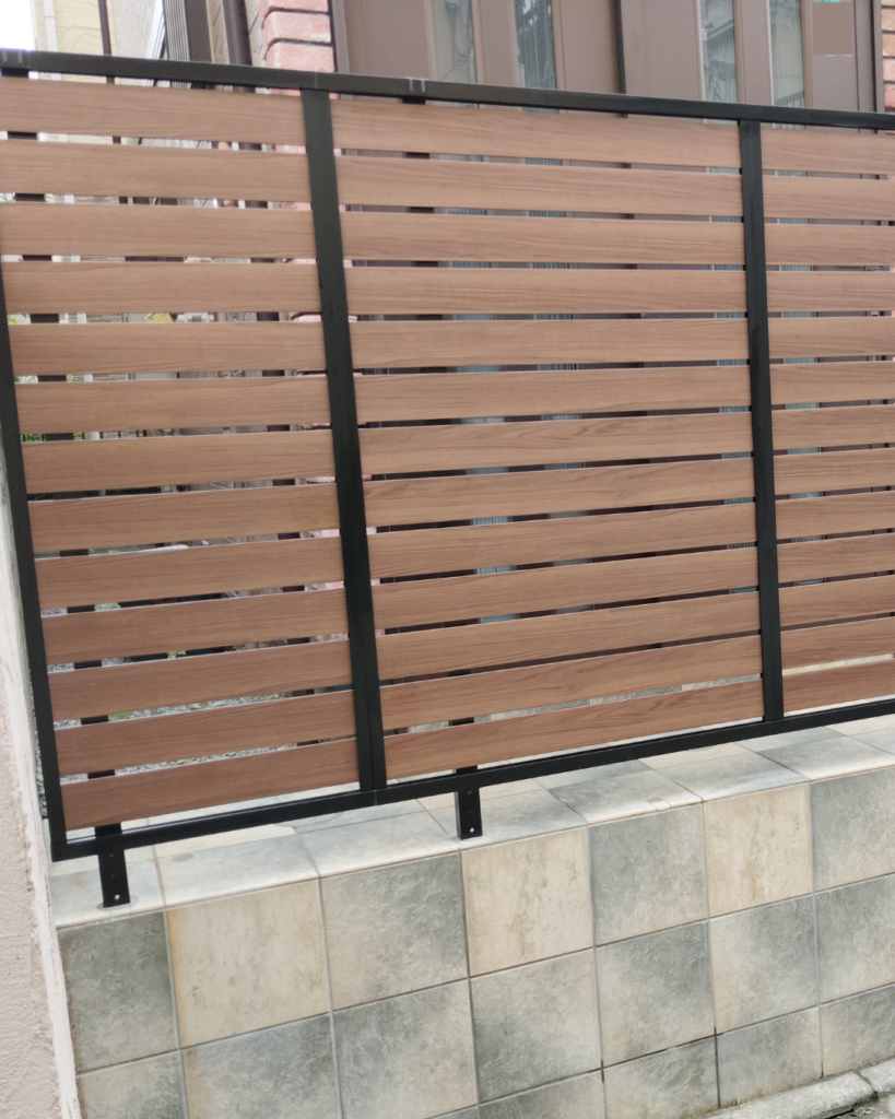 小スペースに開放感!オープン外構から安心のクローズへ。江戸川区の外構リフォーム